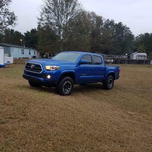 Meet your Posher, Johnathan